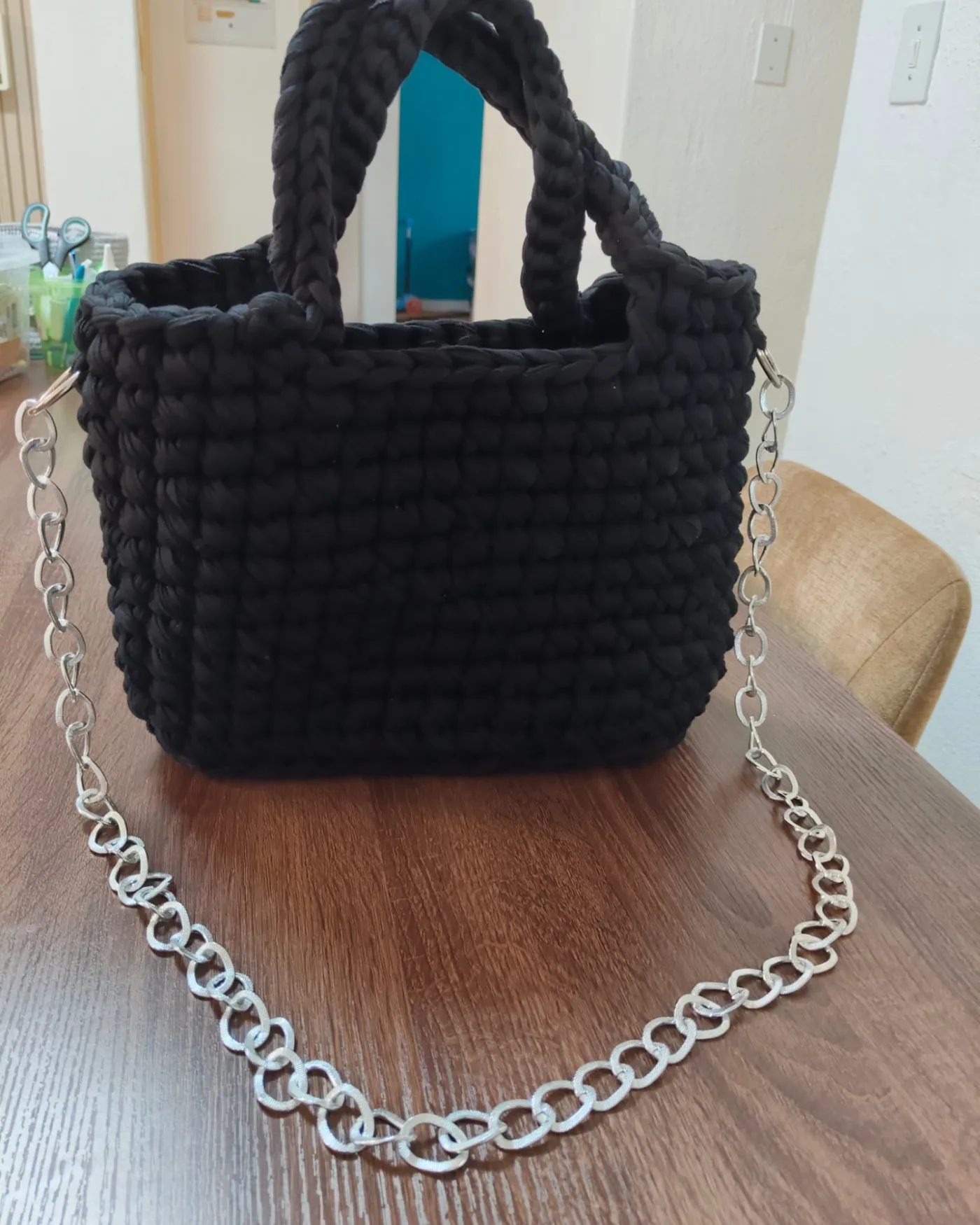 Casual Handbag with accessories
